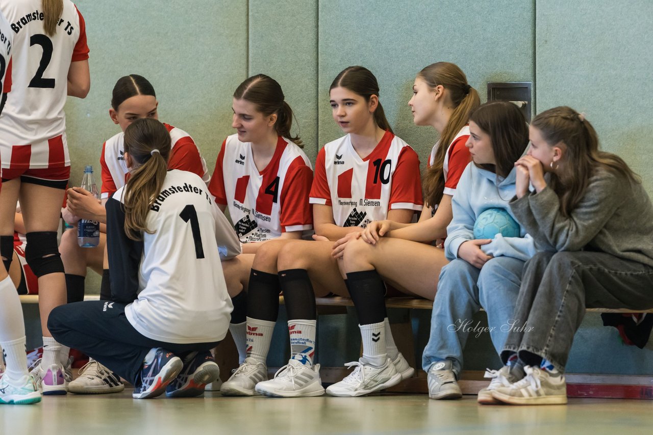 Bild 135 - wBJ SV Henstedt Ulzburg - Bramstedter TS : Ergebnis: 27:15